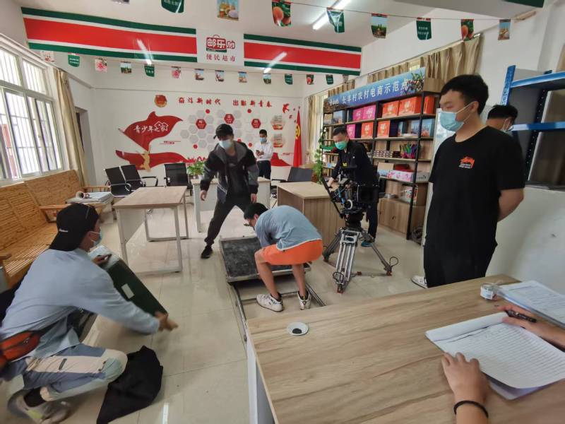 万安县广告片拍摄公司：极简主义践行者，少即是多的视觉哲学